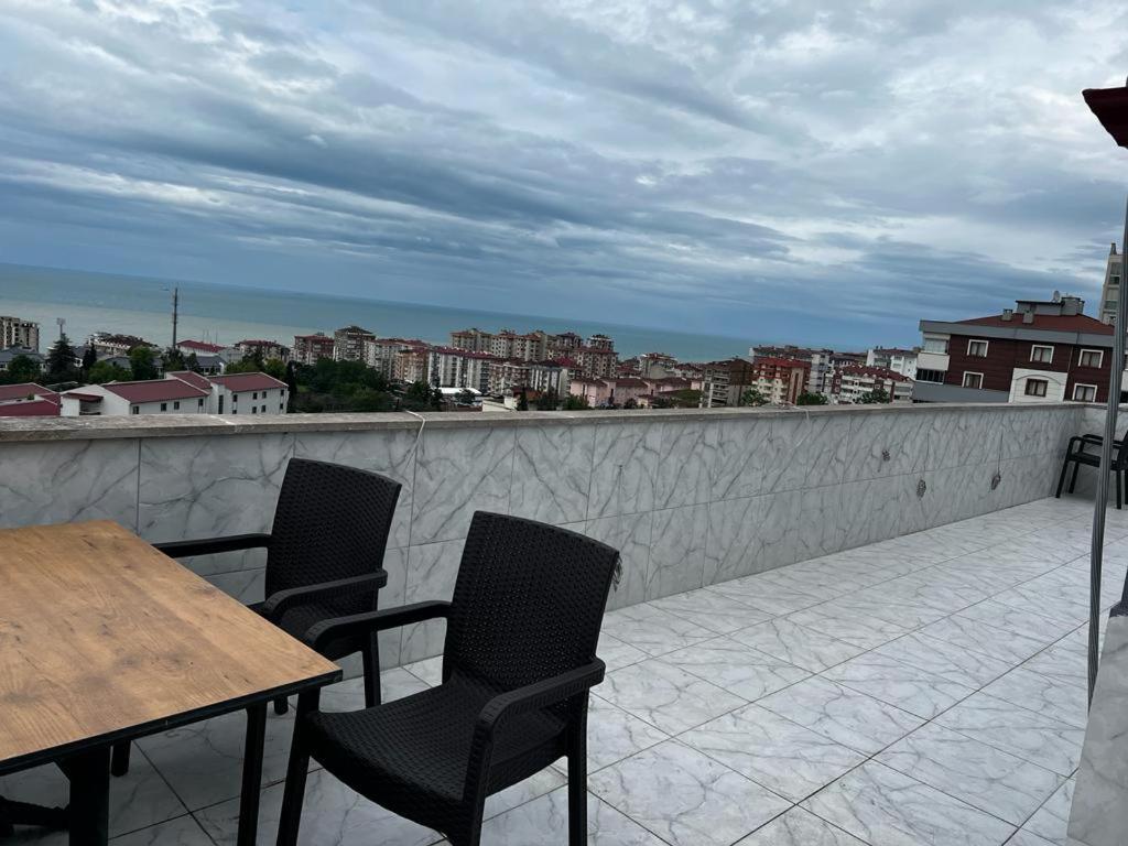 Ceyhun Apart Akcaabat Exterior foto